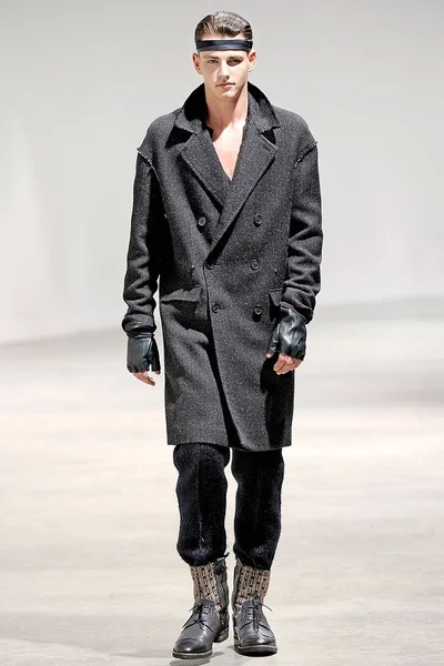 Look 20